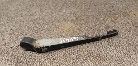 Ford Focus Rear wiper blade arm 
