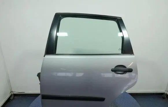 Rear door