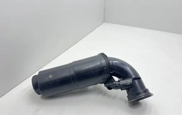 BMW 2 F44 Turbo air intake inlet pipe/hose 7619268 23557610