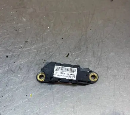 Mercedes-Benz C W203 Airbag deployment crash/impact sensor 0018209126 10078600