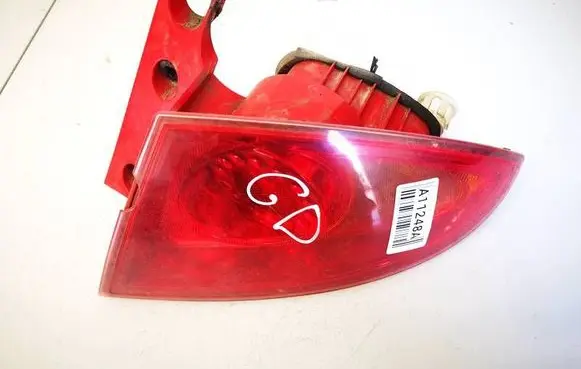 Seat Leon (1P) Rear/tail lights 98205200