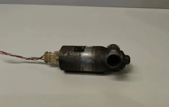 Volvo S70 V70 V70 XC Idle control valve (regulator) 9454745 0280140542