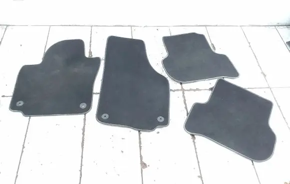 Volkswagen Golf Plus Car floor mat set 5M1863011F