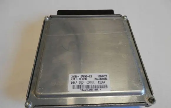 Ford Focus Engine control unit/module 12A650