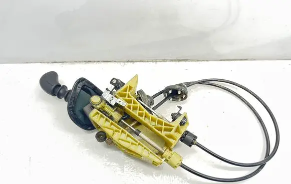Mercedes-Benz Vito Viano W639 Gear shifter/selector 8129001101