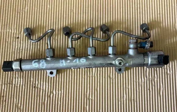 Fuel main line pipe