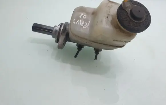 Toyota RAV 4 (XA30) Master brake cylinder