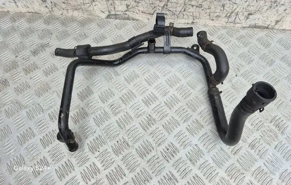 Engine coolant pipe/hose