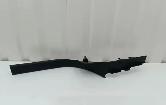 Dodge RAM (B) pillar trim (top) 61868W 616661 1DX711RMAB