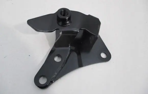 Engine mount bracket