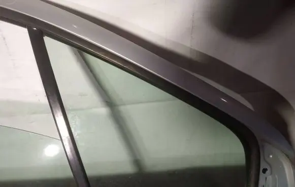 Renault Scenic I Front door vent window glass four-door as2
