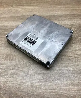 Toyota Prius (XW20) Engine control unit/module ECU 8966147170 2751009522