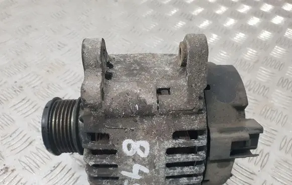 Skoda Octavia Mk2 (1Z) Generator/alternator 06F903023C