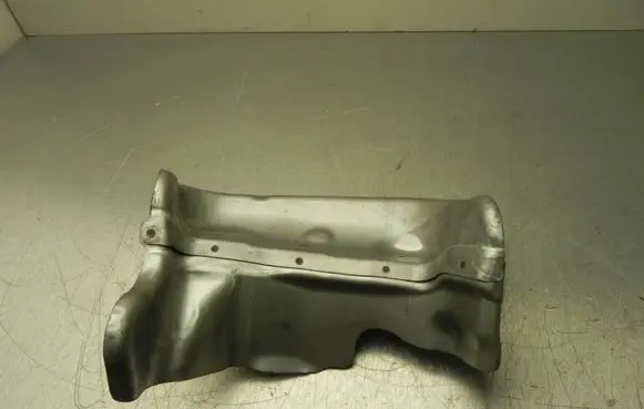 Toyota Auris E180 Exhaust heat shield 3165 VD10128