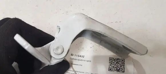 Opel Astra K Rear door lower hinge A046057
