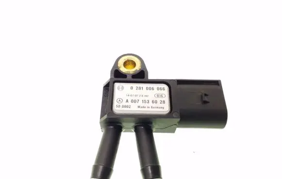 Mercedes-Benz B W245 Air pressure sensor A0071536028 0281006066