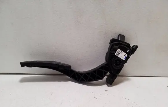 Maserati Ghibli Accelerator throttle pedal 04861716AD