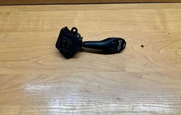 BMW 5 E39 Wiper control stalk 8375408 01204030