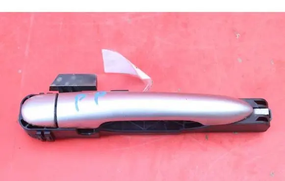 Nissan Primera Front door exterior handle 80610AV600