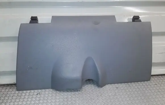 Jeep Grand Cherokee (WK) Glove box lid/cover 