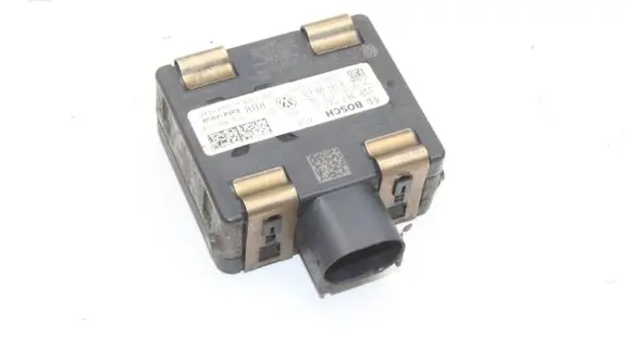 Volkswagen PASSAT B8 Distronic sensor radar 3Q0907561C