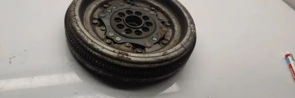 Volkswagen PASSAT CC Flywheel