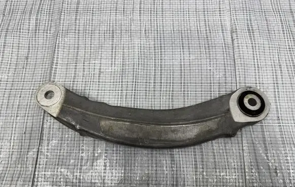 Maserati Grecale Rear control arm
