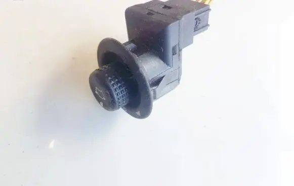 Ford Mondeo Mk III Wing mirror switch 93bg17b676ba 93bg17b676-ba