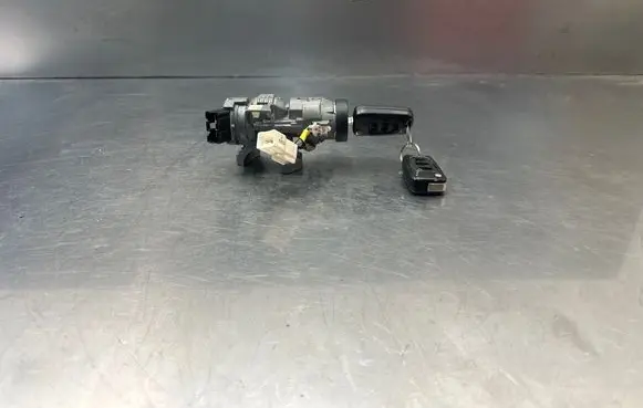 Hyundai ix20 Ignition lock