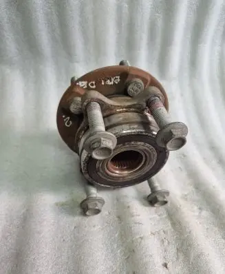Ford Explorer VI Rear wheel ball bearing H585N