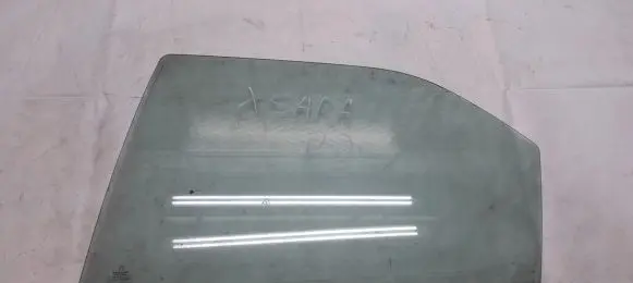 Citroen Xsara Front door window glass four-door