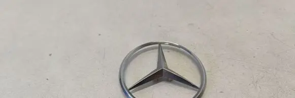 Mercedes-Benz Vito Viano W639 Manufacturer badge logo/emblem A6397580058 6397580058