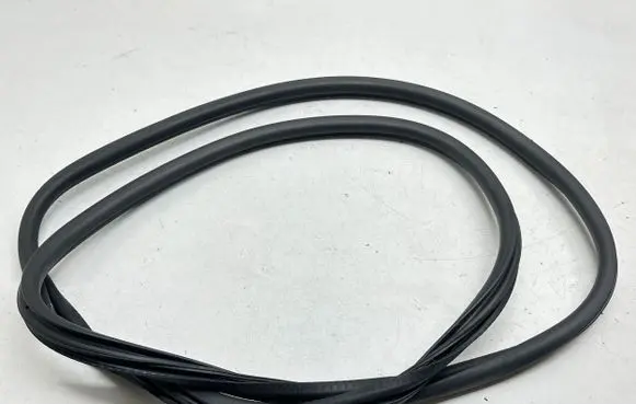 Front door rubber seal