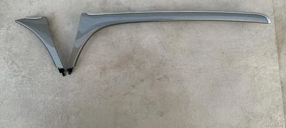 Opel Insignia A Dashboard glove box trim 22865300 22865319 22865318