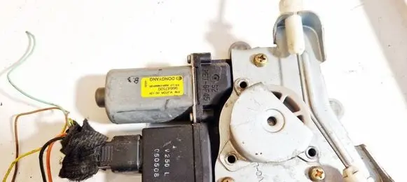 Chevrolet Epica Front door window regulator motor 96648520 a00118660105