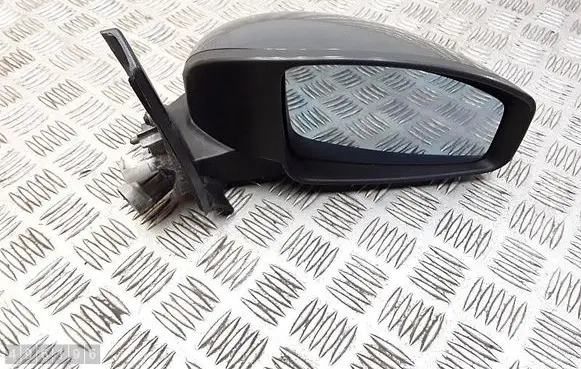 Front door electric wing mirror