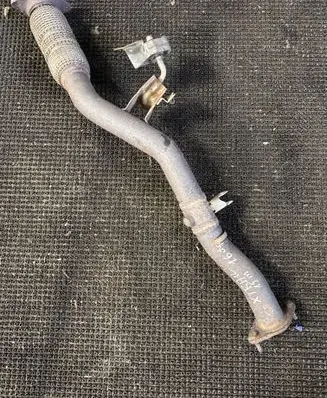 Nissan X-Trail T32 Muffler pipe connector clamp 