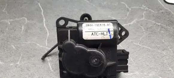 Jaguar S-Type A/C air flow flap actuator/motor 