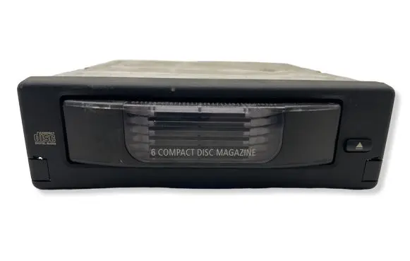 BMW 5 E60 E61 CD/DVD changer 9131850 020469 AL602190332208