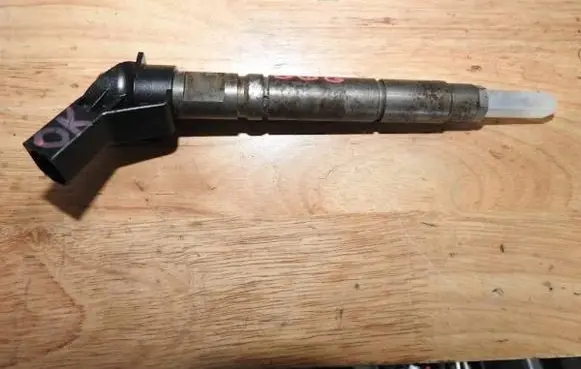 Mercedes-Benz GL X164 Fuel injector 0445115066