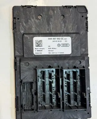Audi A4 S4 B9 8W Comfort/convenience module 8W0907063CC