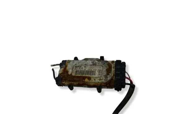 Ford Focus Fan control module 1137328558