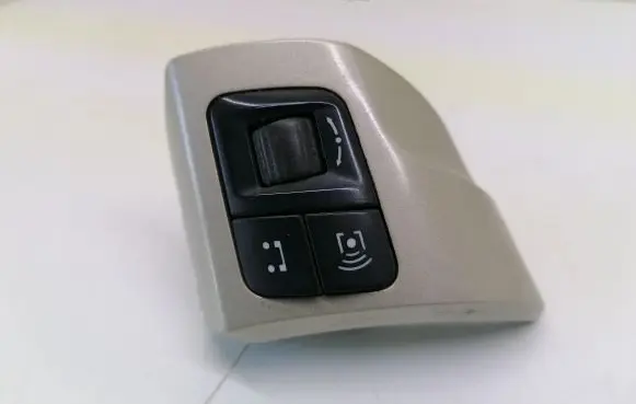 Opel Astra H Steering wheel buttons/switches 13234174 88139805