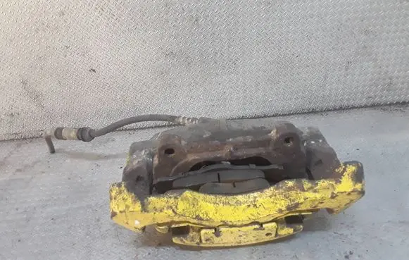 Volvo V70 Front brake caliper 