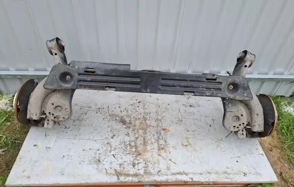 Citroen C3 Rear axle beam