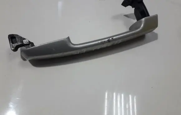 Toyota Corolla E120 E130 Front door exterior handle