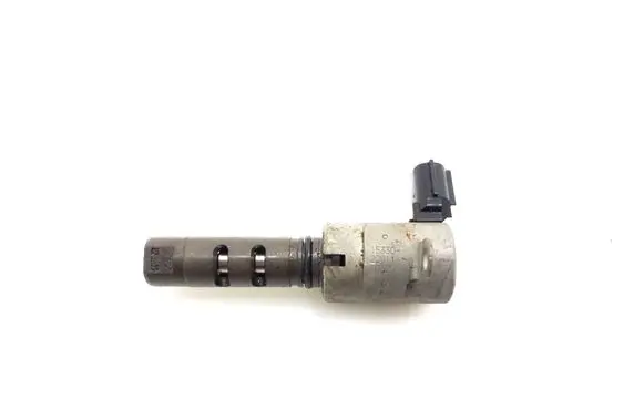 Lexus RX 330 - 350 - 400H Oil pressure sensor 1533020011