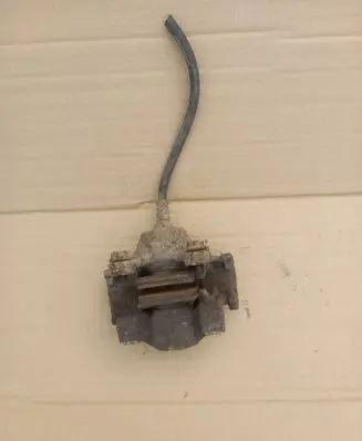 Mercedes-Benz C W203 Rear brake caliper