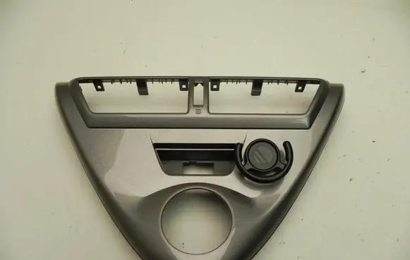 Toyota iQ Radio/GPS head unit trim 5541074010 I6047