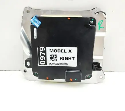 Tesla Model X Door control unit/module 104886000B 105018300F